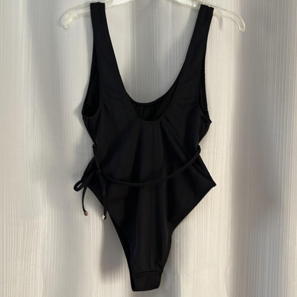 River Island Black Resort Swimsuit‎ - Picture 2 of 16